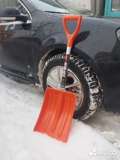Зимние лопаты для уборки снега