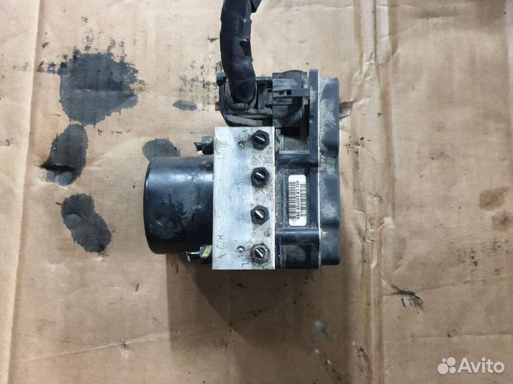 Блок ABS 6Q0614117S skoda fabia II