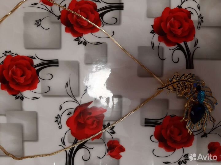 Колье ожерелье