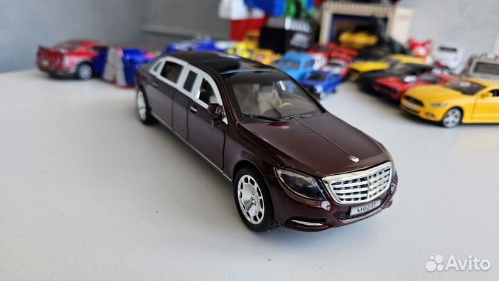 Mercedes Maybach s680 1:24 модель машинка лимузин