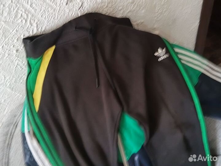 Спортивный костюм adidas