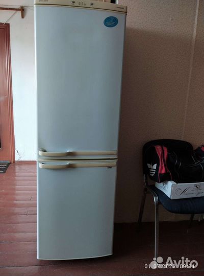 Холодильник бу samsung