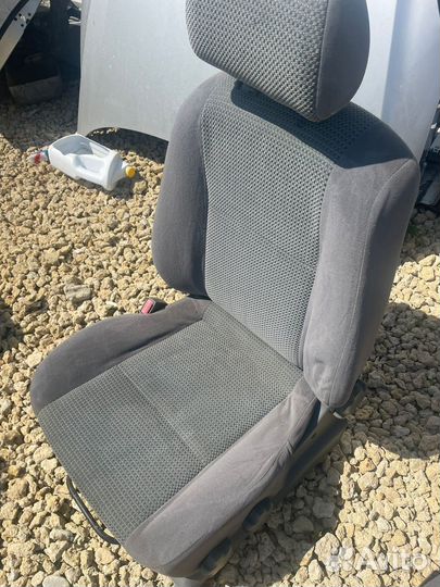 Сиденье переднее левое chevrolet lacetti