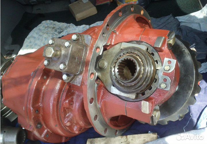 бортовой редуктор скания р440. бортовой редуктор рено премиум. масло в бортовой редуктор. масло в бортовой редуктор. масло в бортовой редуктор.