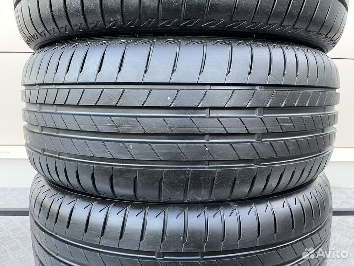 Bridgestone Turanza T005 225/55 R17
