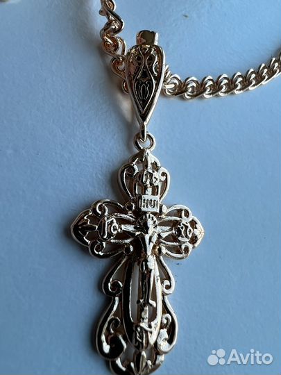 Крестик с цепочкой