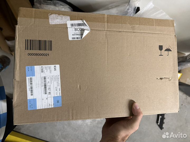 Накладка центральной стойки левая countryman