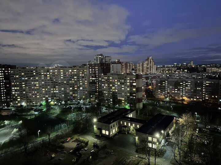 3-к. квартира, 91 м², 15/15 эт.