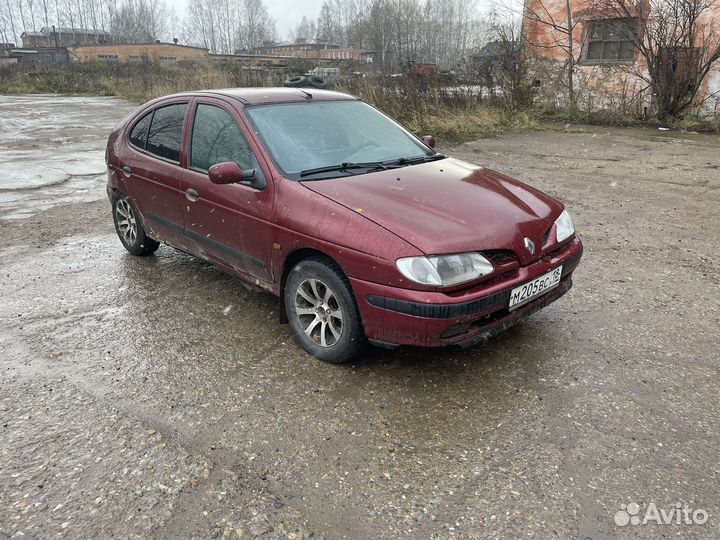 Рено меган в разборе