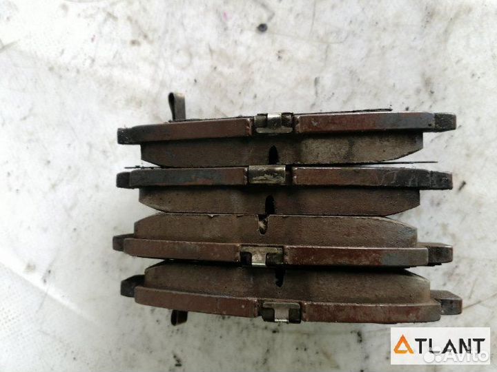 Тормозные колодки передний toyota porte