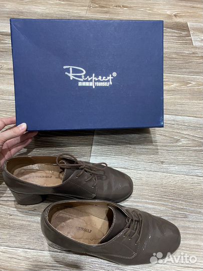 Туфли бу 35/36 натуральные