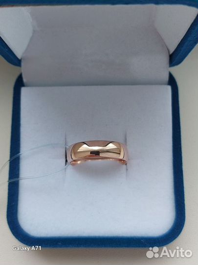 Новое золотое кольцо 585 пробы, р.17.5, вес 2,54гр