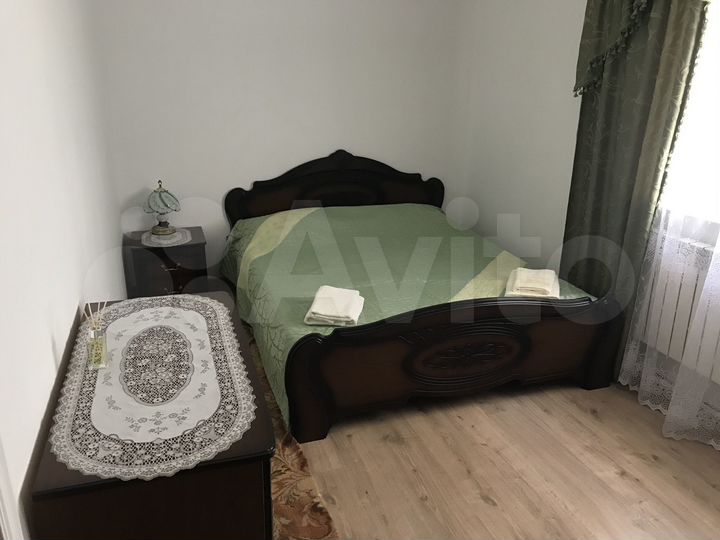 3-к. квартира, 90 м², 1/5 эт.