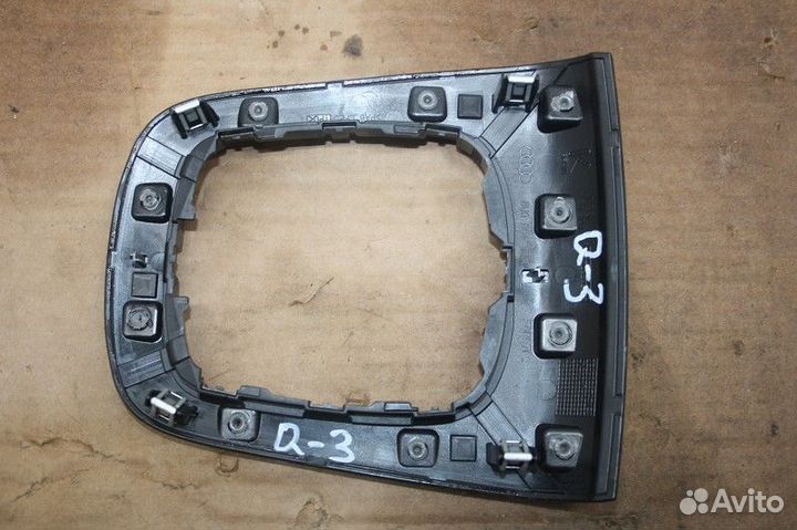 Накладка декоративная Audi Q3 I (2011—2014)