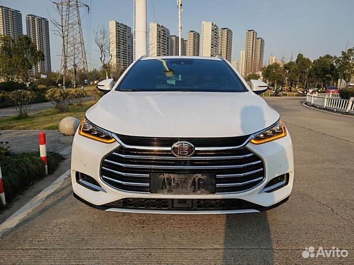 BYD Tang 2.0 AMT, 2021, 30 000 км