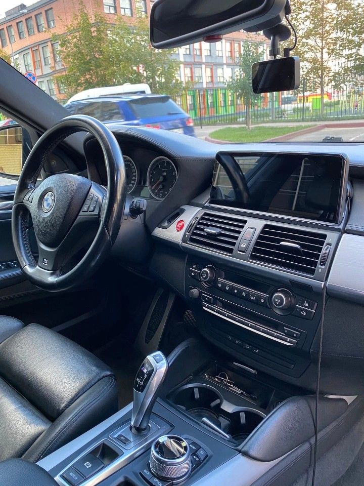 BMW X6 M: фото владельца