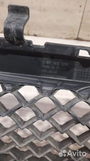 Решетка бампера передняя Mercedes W447 Vito С 2016