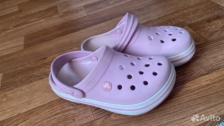 Crocs