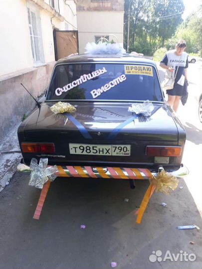 Свадебные украшения на авто