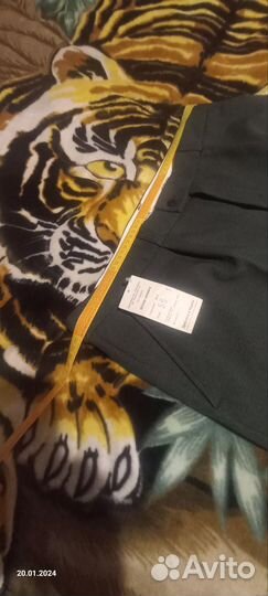 Брюки мужские классические 56 р