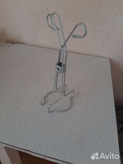 Стеклянная банка, закатка, развальцовка