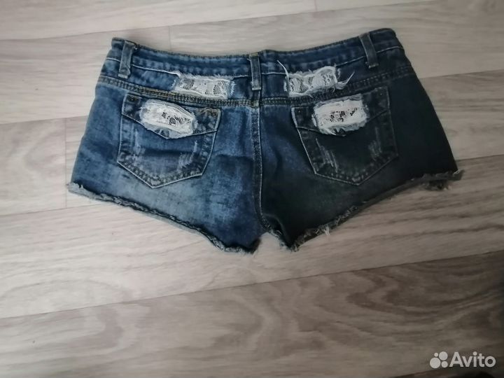 Шорты джинсовые