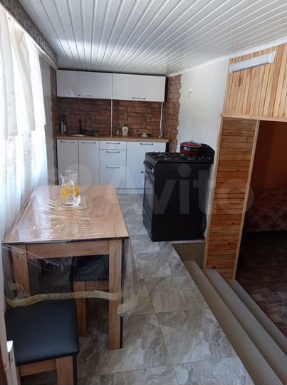 Дом 20 м² на участке 3 сот.