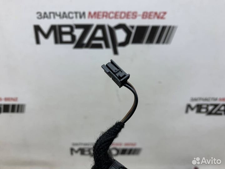 Проводка двери Mercedes W205