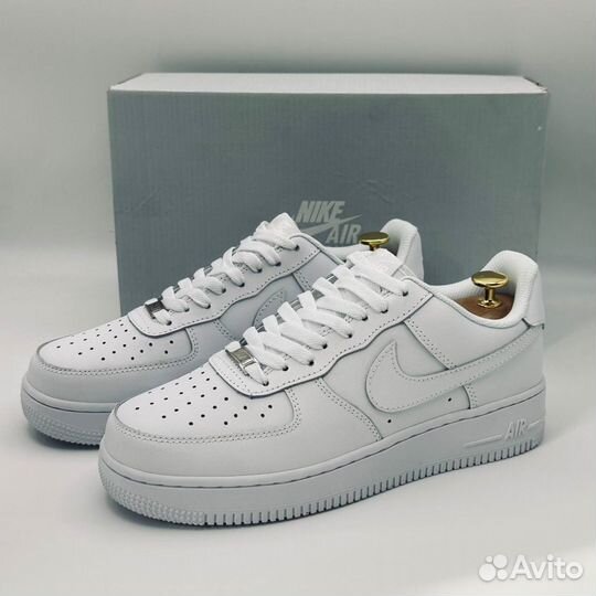 Nike Air Force 1 Low