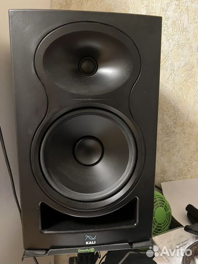 Монитор 100Вт 8” Kali Audio LP-8