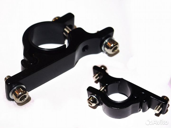 Крепление флягодержателя на руль 22,2-25,4мм Алюм