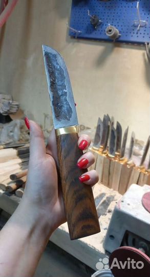 Кованые ножи с бритвенной заточкой