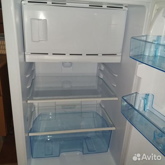 Продаётся холодильник. В хорошем состоянии