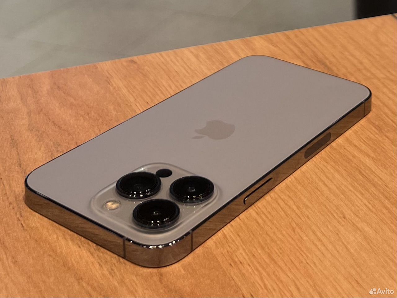 iPhone 13 Pro, 512 ГБ, SIM + eSIM