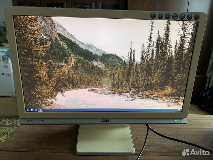 Монитор benq