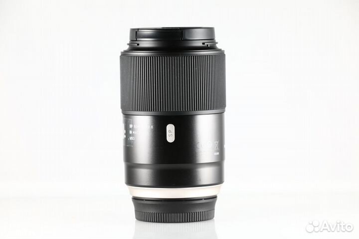 Tamron SP 90mm F/2.8 Di macro 1:1 VC USD sony A