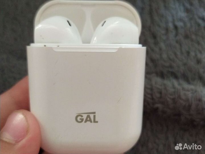 Беспроводные наушники