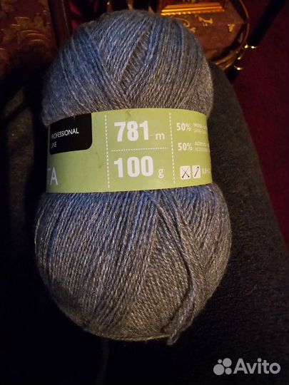 Полушерстяная пряжа для вязания