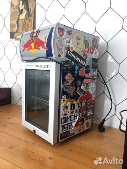 Минихолодильник Red Bull