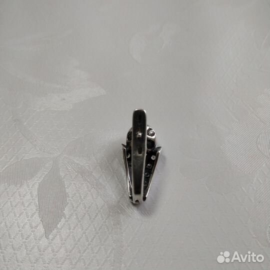 Серебряные серьги с жемчугом и фианитами