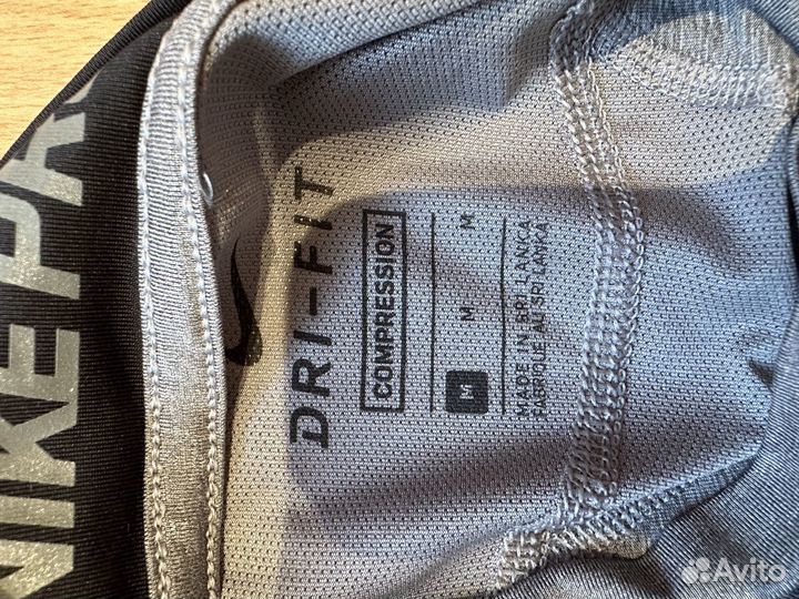 Лонгслив компрессионный Nike