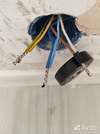 Перенос розеток, бурение подрозетников, штробление