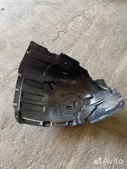 Правый подкрылок локер мерседес mercedes cla 118