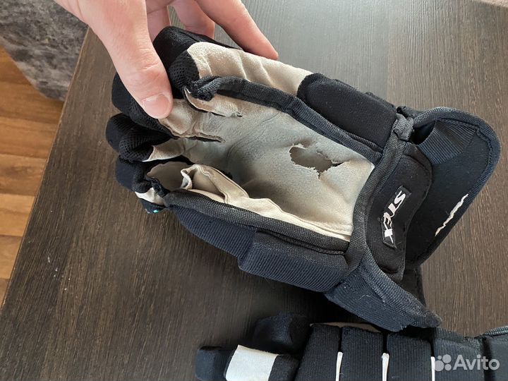 Краги хоккейные размер 14