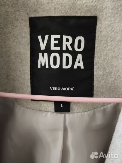 Пальто женское 46 48