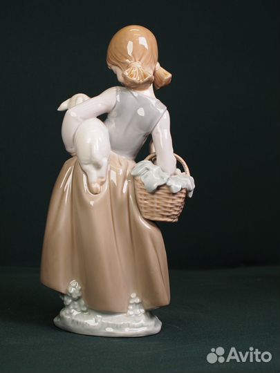 Lladro. Фарфоровая статуэтка 