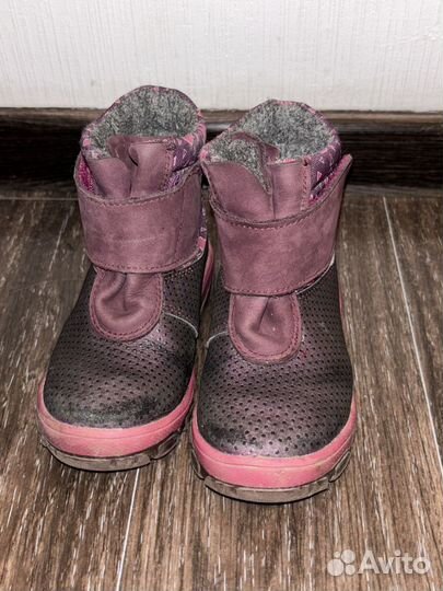 Сапожки детские весенние 25 р