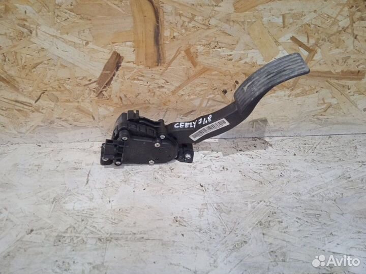 Педаль газа Geely Emgrand Ec7