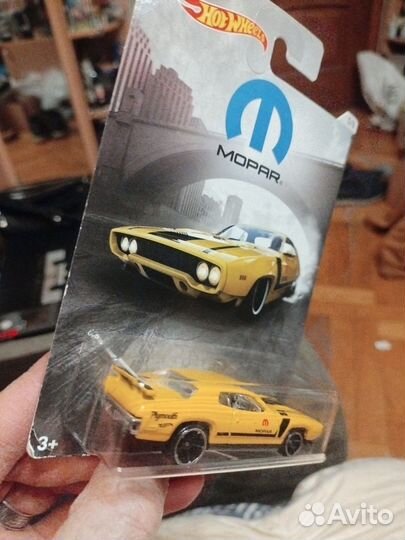 Plymouth hot wheels 2012 new road runner