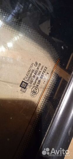 Стекло кузовное заднее правое Zafira a